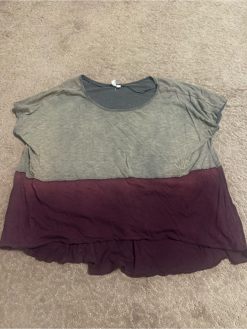 Women’s Two-Tone Short Sleeve Top - mustard and Plum